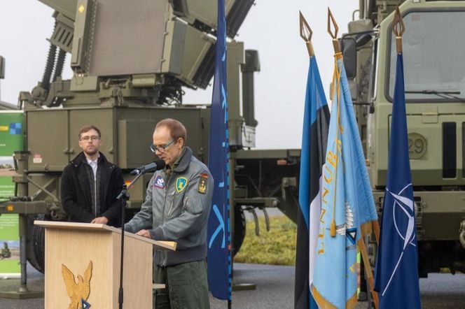 generał Thorsten Poschwatta, dowódca NATO Air Command w Uedem podczas otwarcia Amarii