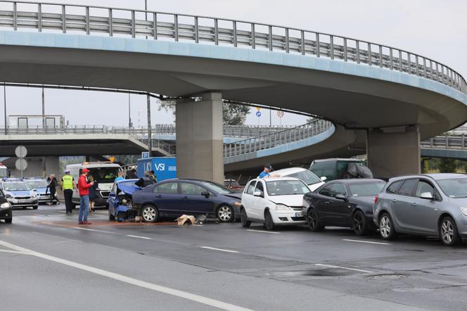 Wisłostrada. Ukrainiec staranowal rodzinę z dziećmi 