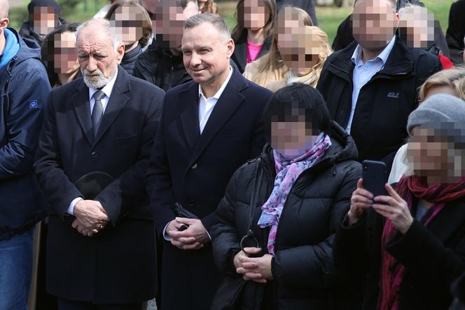 Andrzej Duda z ojcem przynieśli święconki