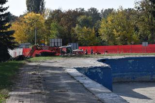 Basen w Obornikach Śląskich już w przebudowie