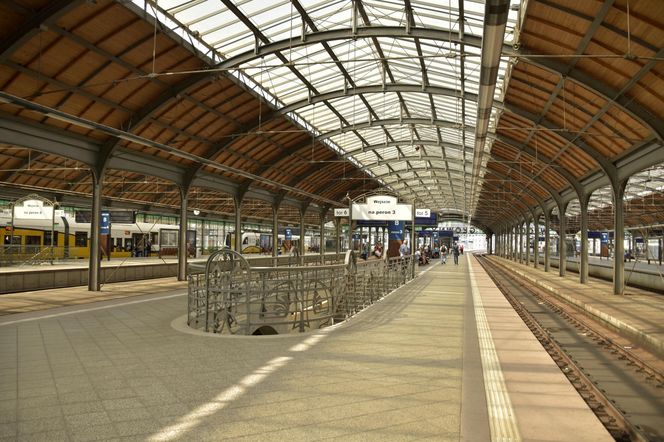 Internauci wybrali: oto najlepszy dworzec w Polsce. Pod nowoczesną architekturą kryje się fascynująca historia 