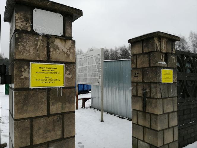 Trzebinia. W ciągu ostatniego półtora roku powstało tu około 25 zapadlisk. To oficjalne dane, bo mieszkańcy mówią nawet o dwukrotnej liczbie