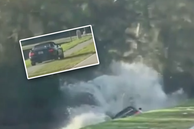 Ford Mustang wpada do wody