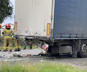 Przerażający wypadek na DK62! 43-latek huknął w tira i zginął [ZDJĘCIA]