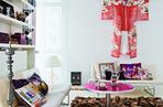 Biały salon i japońskie kimono