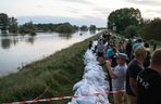 Fala kulminacyjna w Brzegu Dolnym. Stan wody osiągnął prawie 10 metrów! 