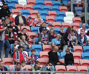 Górnik Zabrze - ŁKS Łódź - kibice na stadionie dopisali ZDJĘCIA