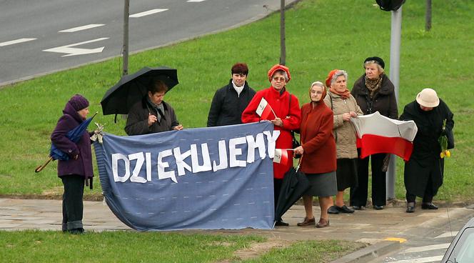 	Trumna z ciałem Marii Kaczyńskiej