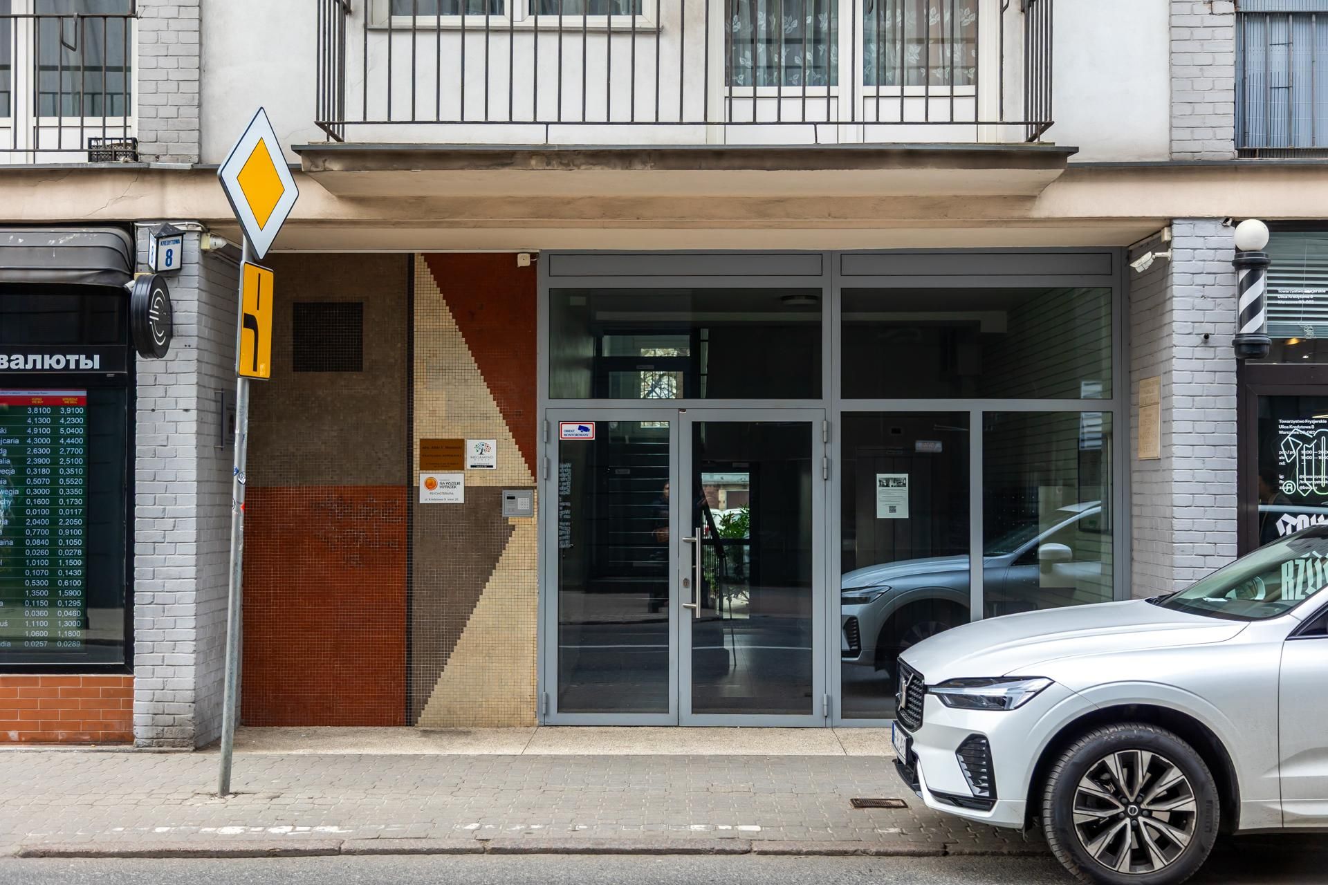 Pierwszy Mister Warszawy. Blok na Kredytowej 8 w Warszawie