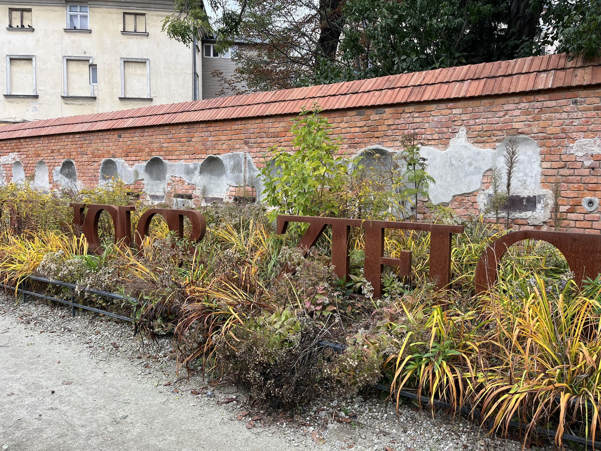 Park im. Wisławy Szymborskiej w Krakowie