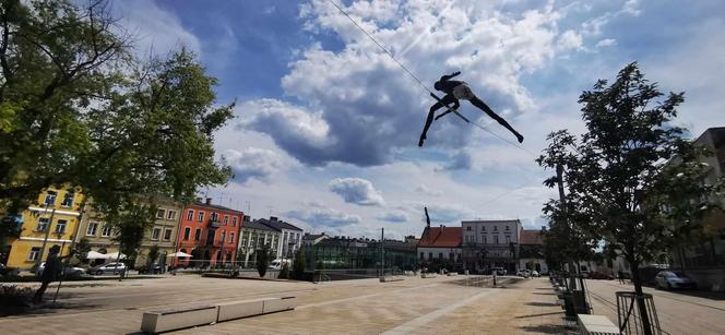 Rzeźby Jerzego Kędziory, Stary Rynek w Częstochowie