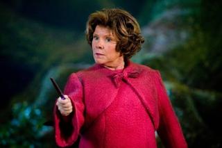 Harry Potter QUIZ — Jak dobrze znasz Dolores Umbridge? Tylko 30% fanów zdobędzie 16/16