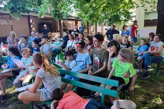 Tłumy na spotkaniach z Marią Konopnicką 