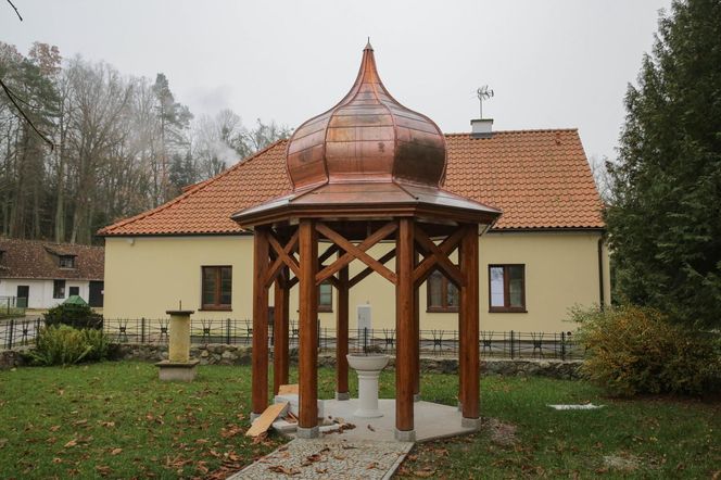 W słynnym sanktuarium maryjnym na Mazurach odtworzono dawny obiekt. Skorzystają pielgrzymi