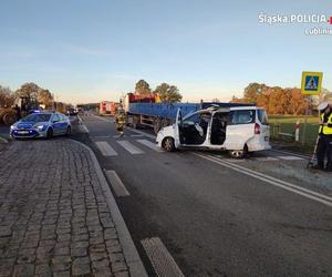 Jedna osoba ranna w wypadku na DK46 w Lisowie
