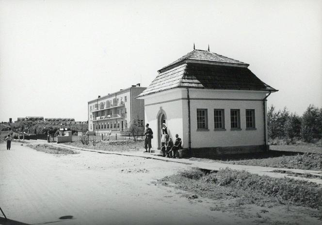 Busko Zdrój : Sanatorium, fot. H. Poddębski, lata 30-te XX w., reprod. Jan Górecki 1986 r.