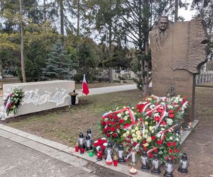 Tak wygląda grób Jana Olszewskiego 6. rocznice śmierci