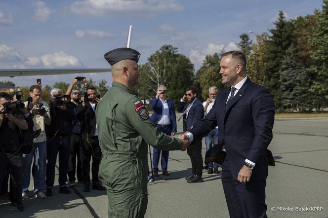 Karol Nawrocki wylądował w USA. Dziś spotka się z Donaldem Trumpem
