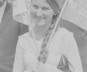 QUIZ PRL. Pochody 1-majowe: spontaniczne, czy obowiązkowe? Komplet punktów tylko dla znawców PRL-u