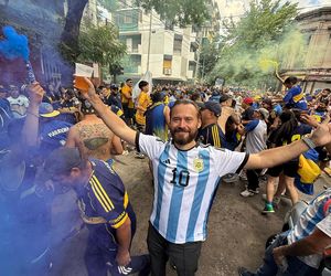 Krzysztof Stanowski i Dua Lipa na meczu Coca - River