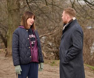 Na Wspólnej odc. 4009: Daniel (Michał Tomala), Basia Brzozowska (Grażyna Wolszczak),