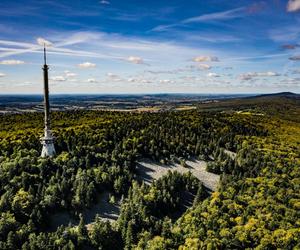 16. Galeria widokowa na Gołoborzu na Świętym Krzyżu