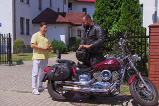 Barwy szczęścia, odcinek 1967. Tomek (Tomasz Błasiak)