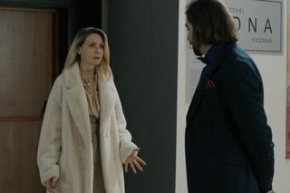 Barwy szczęścia, odcinek 3010. Malwina (Joanna Gleń), marszand (Piotr Czarnecki)