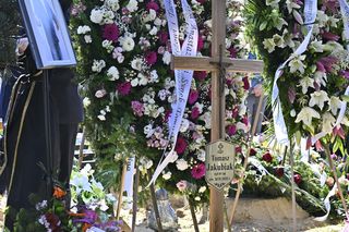 Tomasz Jakubiak - te przedmioty znalazły się w jego grobie