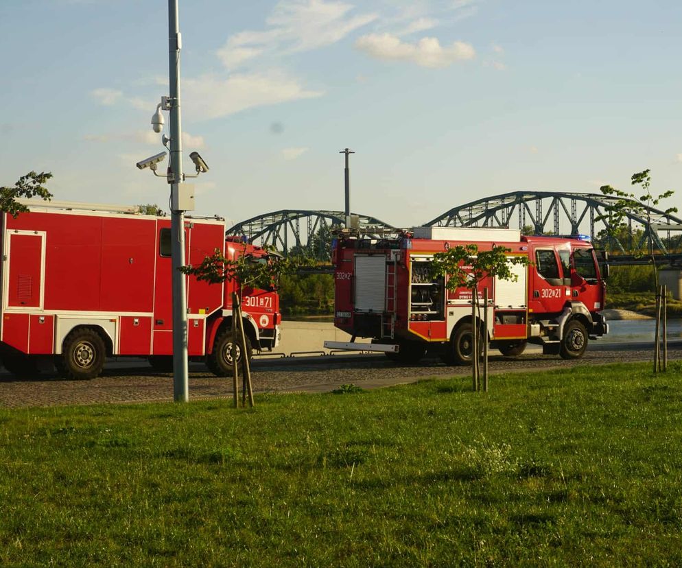 Tragiczne odkrycie w Wiśle. W Fordonie wyłowiono ciało kobiety! [ZDJĘCIA]