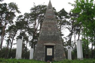 Jakie tajemnice kryją polskie piramidy?