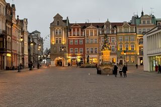 Pojawił się cennik lodowiska na Starym Rynku w Poznaniu. W jakich godzinach pojeździmy?