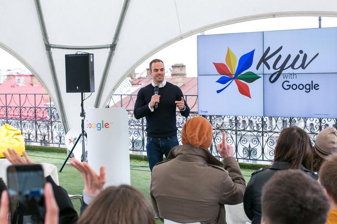 Kyiv with Google 