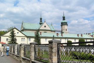 Klasztor karmelitów bosych w Czernej 