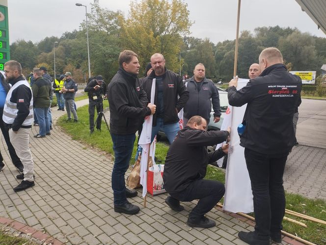 Wielka blokada Jastrzębia-Zdroju. Protest górników i hutników. Miasto stoi