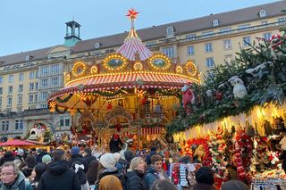 To najstarszy jarmark bożonarodzeniowy w Niemczech. W tym mieście odbywa się od 1434 roku