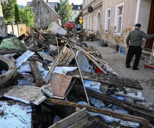 Szok, złość i płacz w Lądku-Zdroju. Miasto w niczym nie przypomina uzdrowiska [ZDJĘCIA]