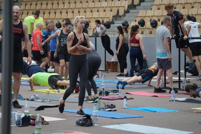 Ponad 300 osób ćwiczyło na SISU Arenie. Za nami ogólnopolski trening kalisteniki! 