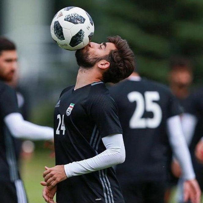 Ali gholizadeh – yasaman farmani 