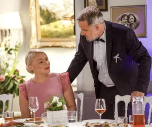 Pierwsza miłość, odcinek 3655: Emilka w ciąży z Bartkiem. Lekarz przekaże jej nowinę, której kompletnie się nie spodziewa - ZDJĘCIA