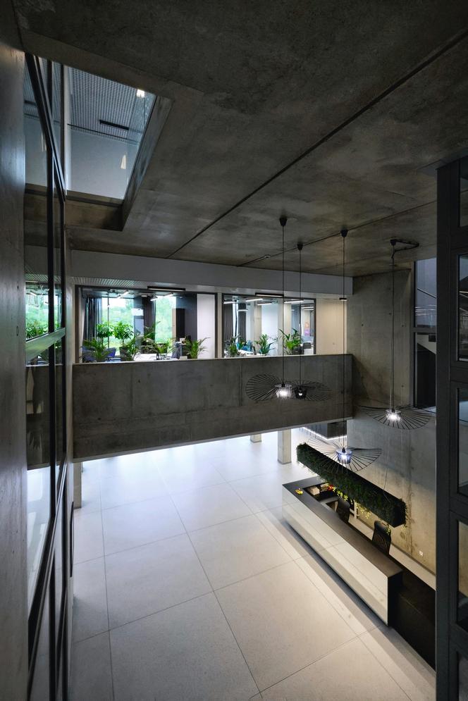 Biurowiec w Nysie 10