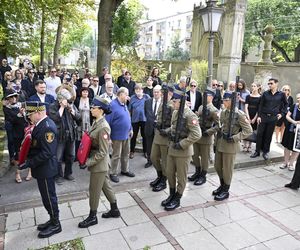 Tadeusz Rolke pogrzeb. Monika Olejnik z partnerem