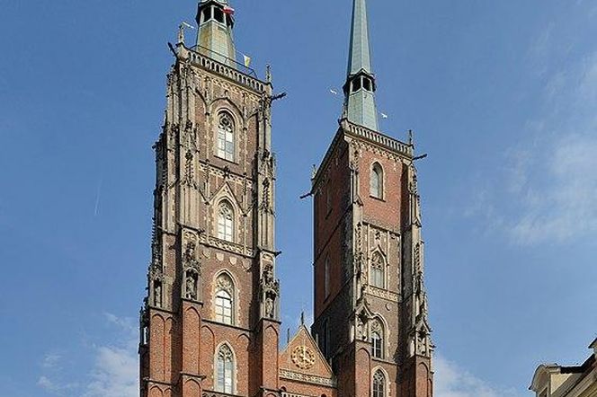 Wrocław: archikatedra przygotowana na nadejście fali powodziowej