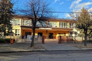 Nauczyciel szarpał się z uczniami