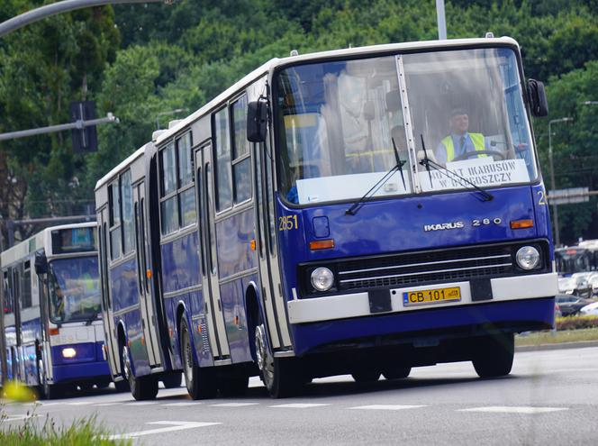 Zlot zabytkowych autobusów 2021 w Bydgoszczy