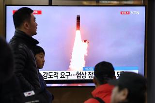 PILNE. Kim Dzong Un odpalił setki rakiet! Wielka ewakuacja w Korei Południowej