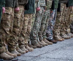 Krakowscy specjalsi z certyfikatem NATO. Gratulował im minister Błaszczak