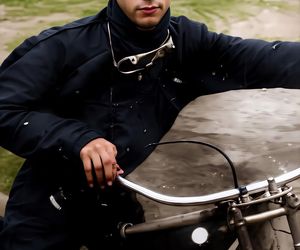 Stary żużel w kolorze