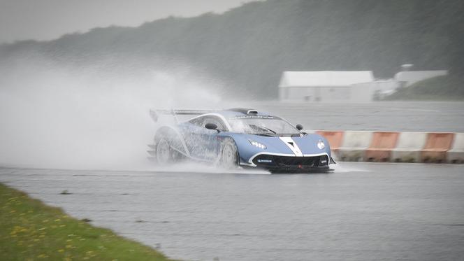 Arrinera Hussarya GT