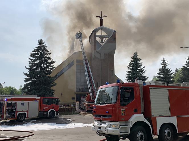 Kościół św. Floriana w Sosnowcu w ogniu